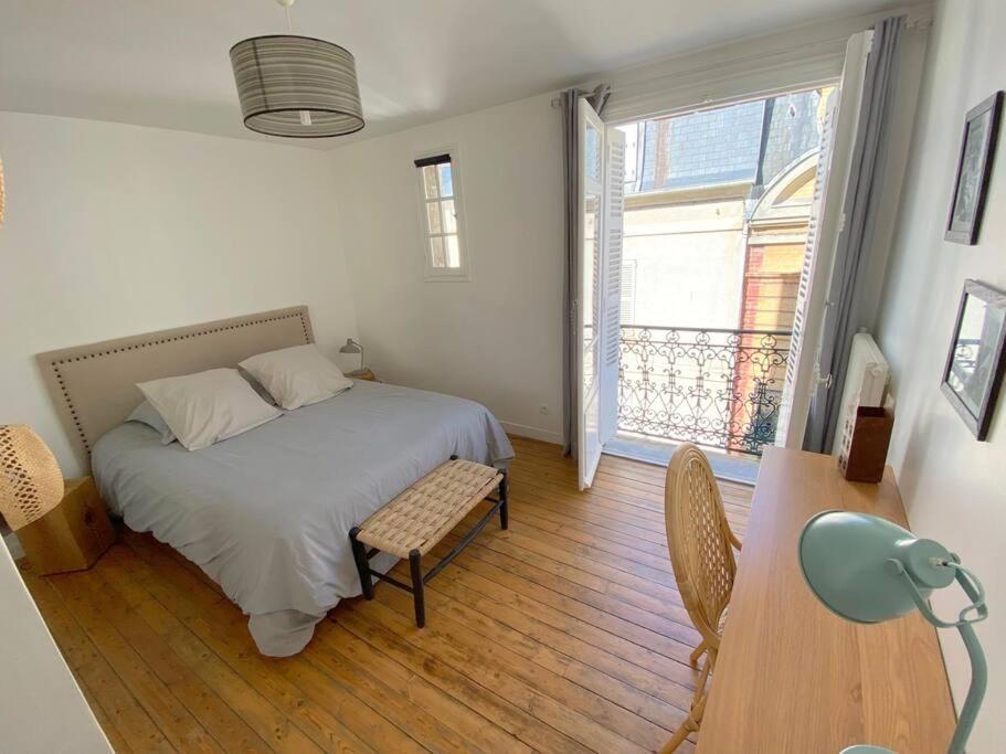 Plein Centre Trouville, 200m De La Plage, 2/4 Pers Appartement *